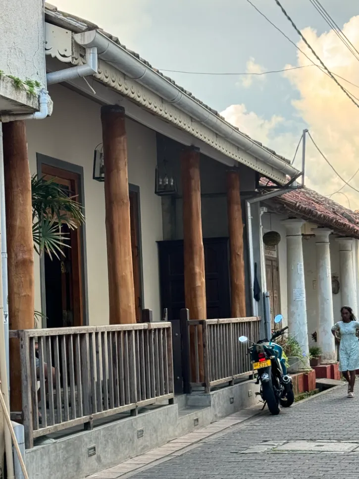Sri Lanka street